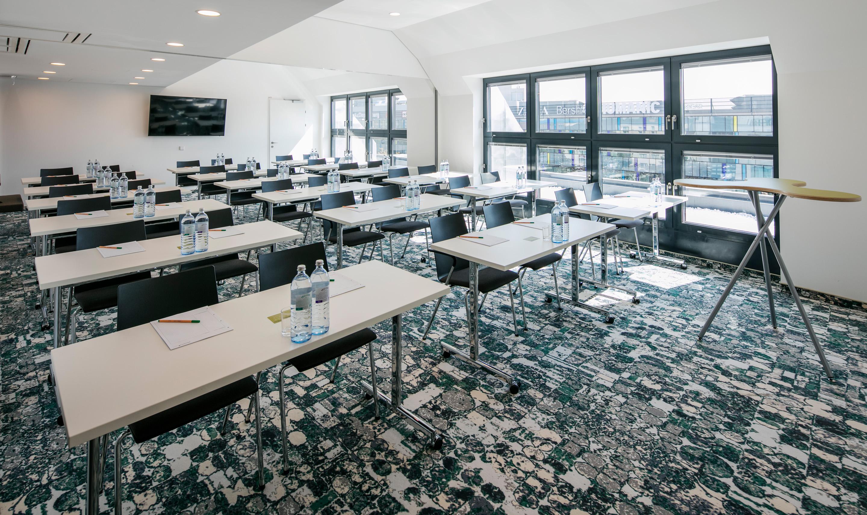 Arcotel Donauzentrum Wien Екстер'єр фото