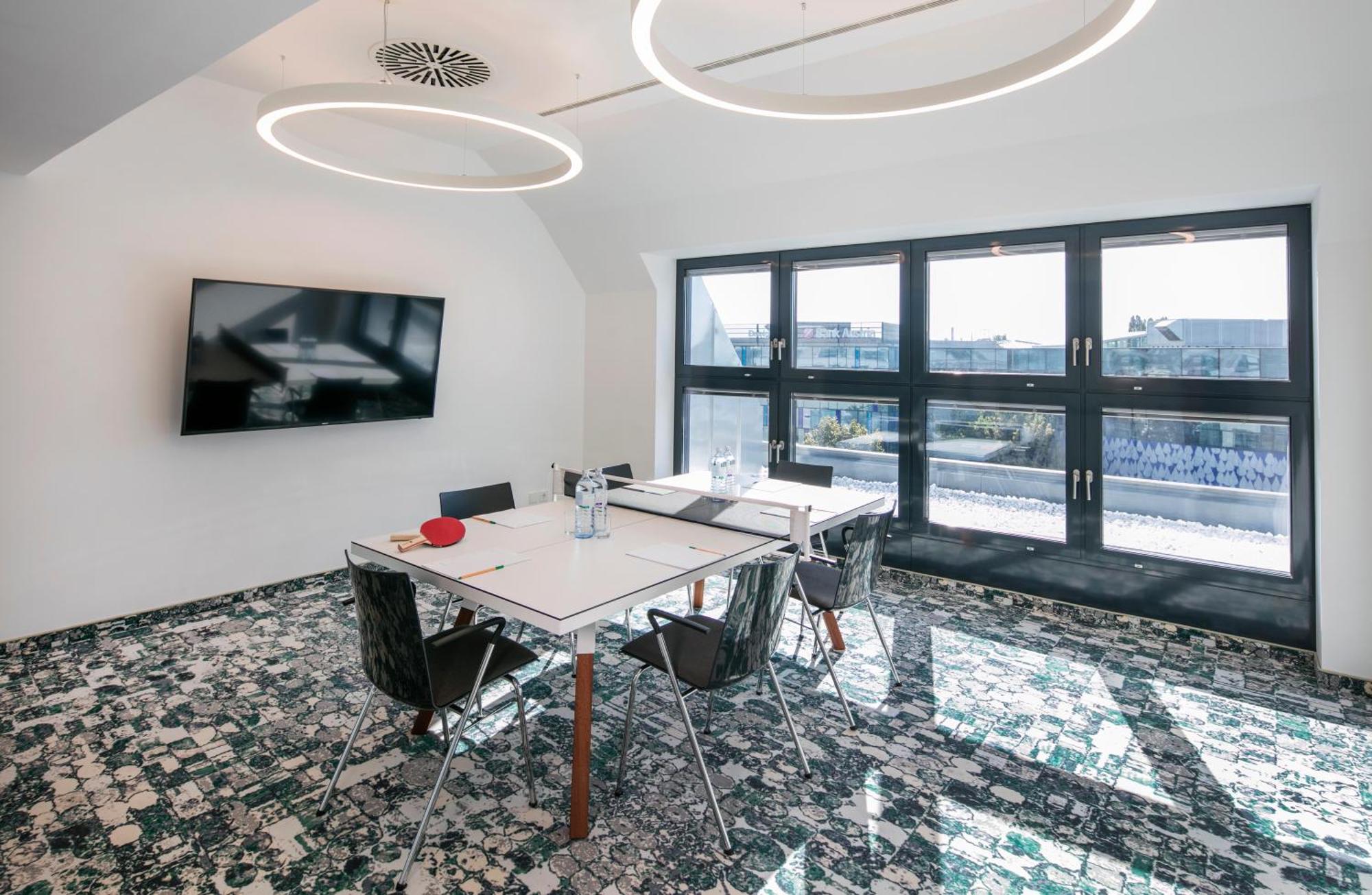 Arcotel Donauzentrum Wien Екстер'єр фото