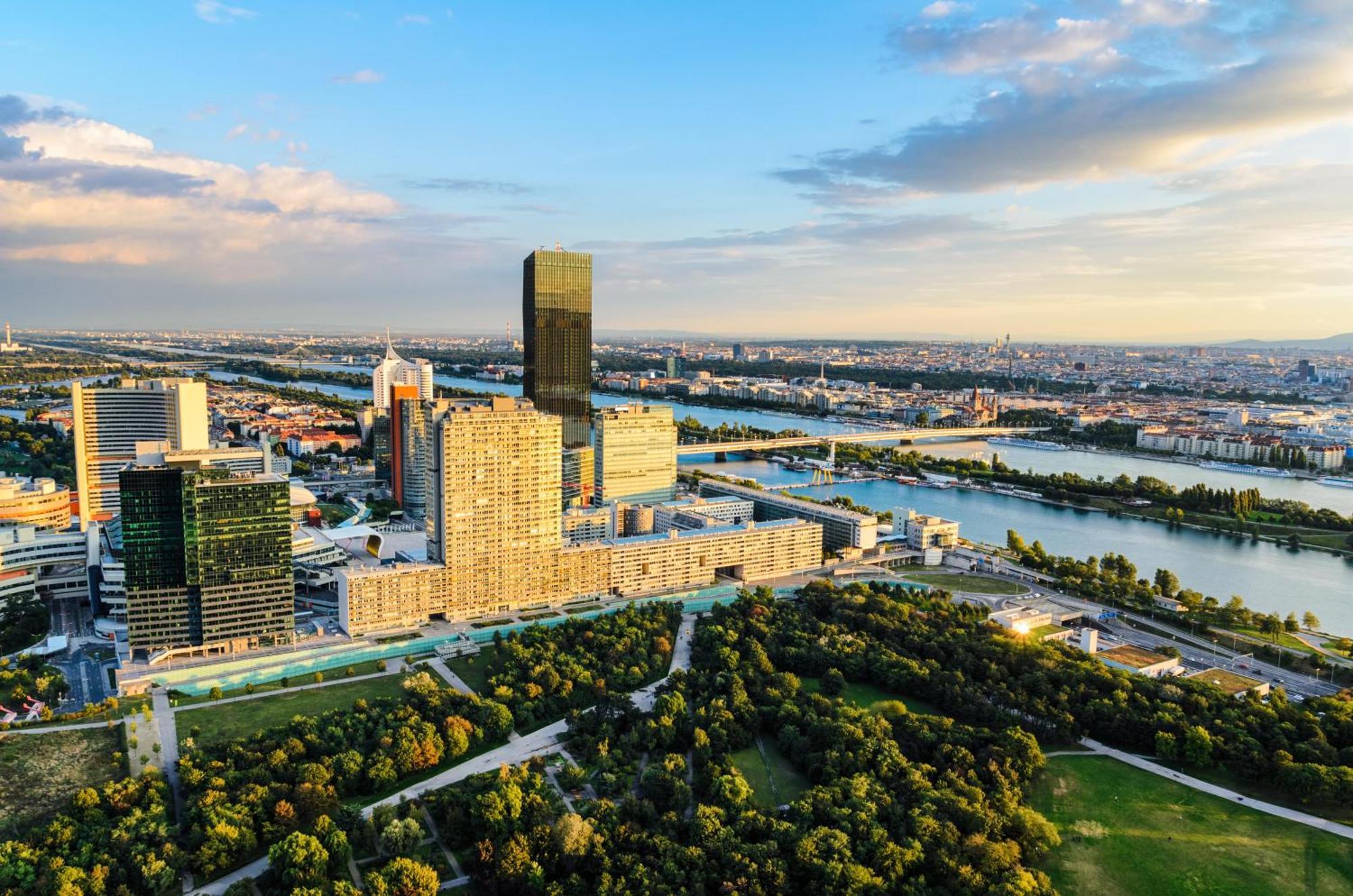 Arcotel Donauzentrum Wien Екстер'єр фото