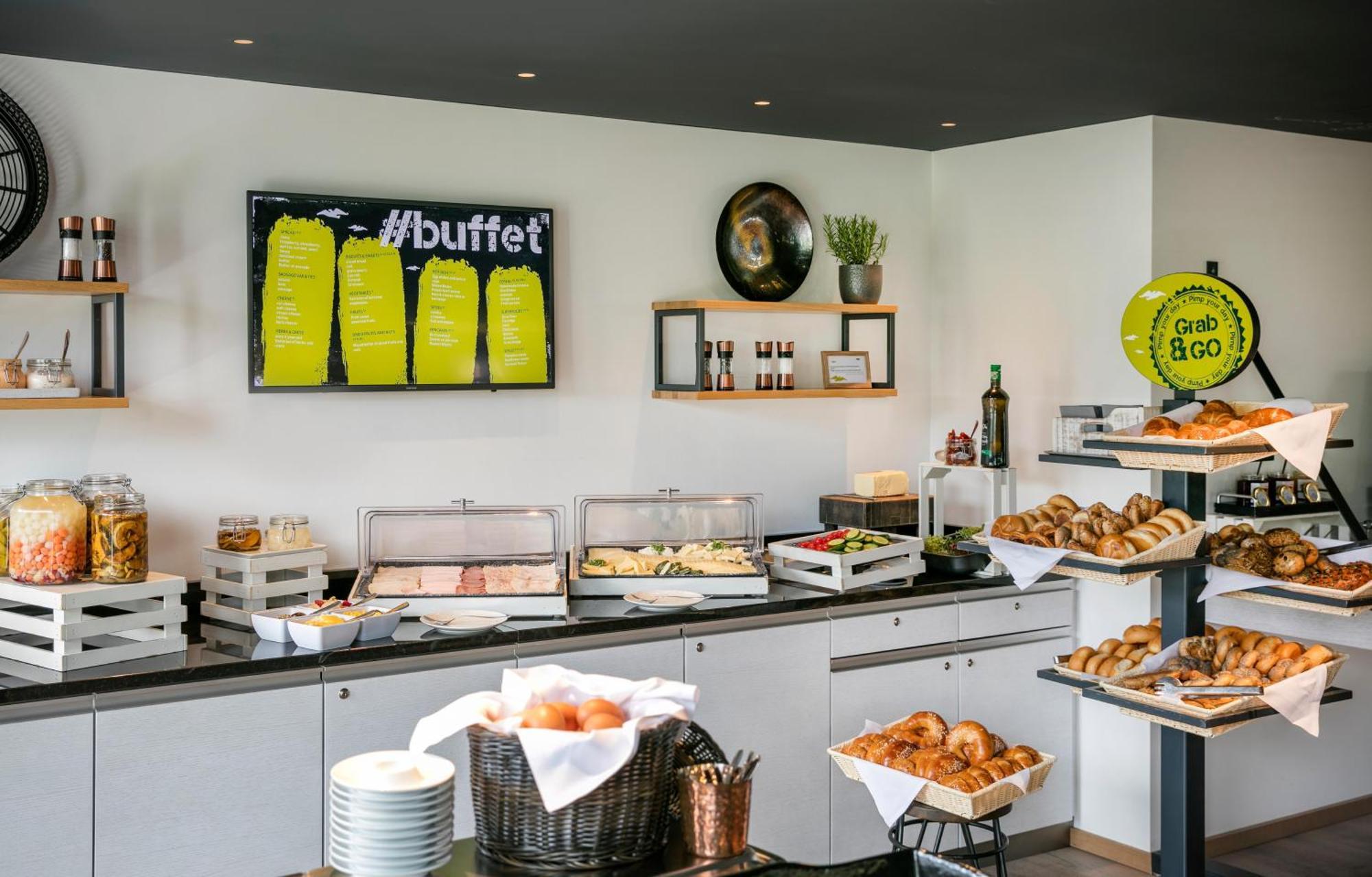 Arcotel Donauzentrum Wien Екстер'єр фото