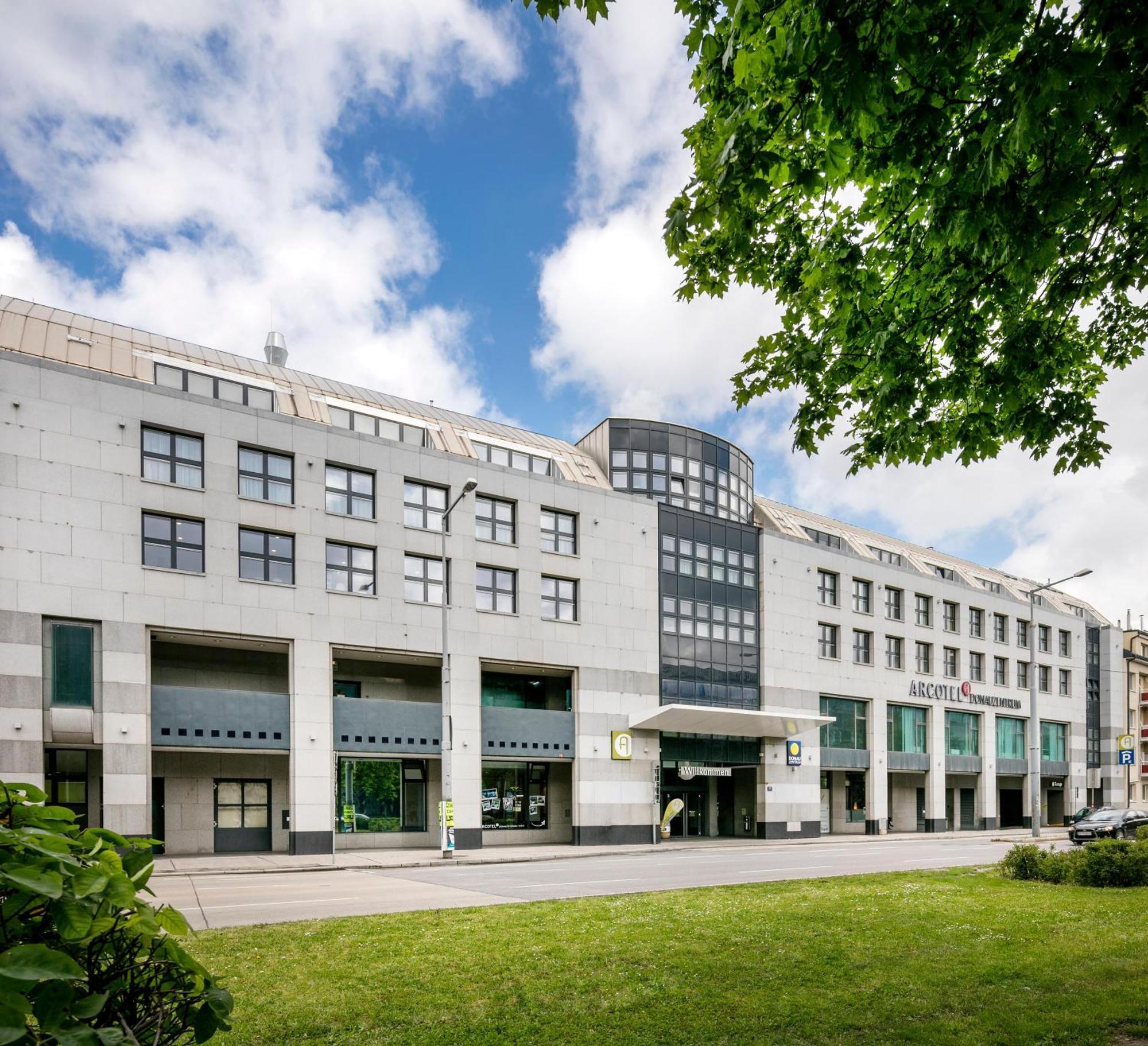 Arcotel Donauzentrum Wien Екстер'єр фото